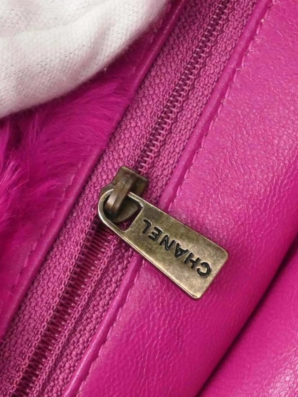 Chanel Pink Rabbit Fur Tote Handbag - Picture 15 of 16